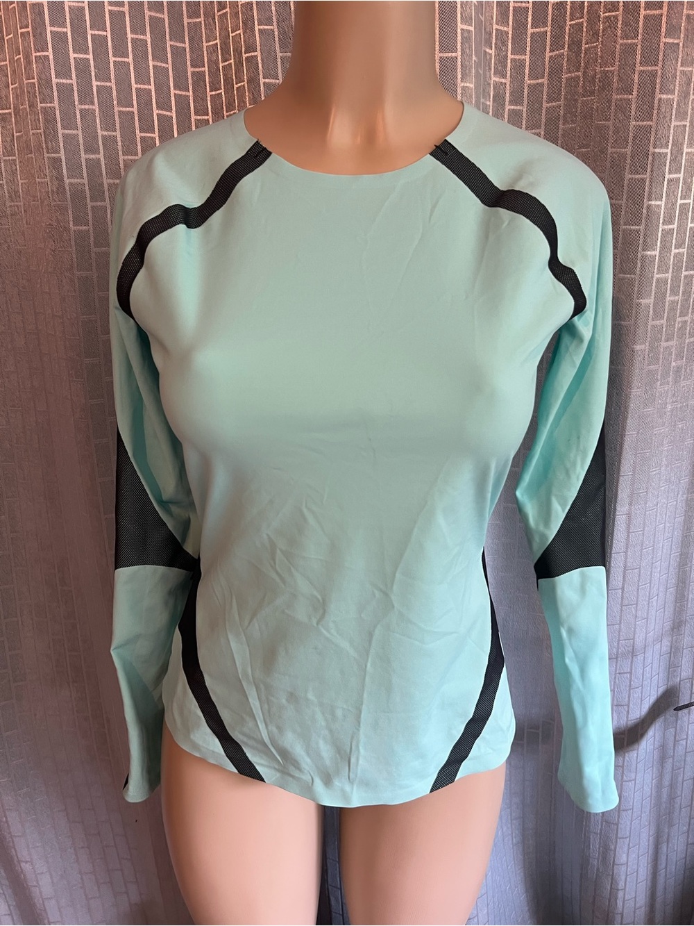 Under Armour Mint Green Long-Sleeve Performance Top with Black Trim